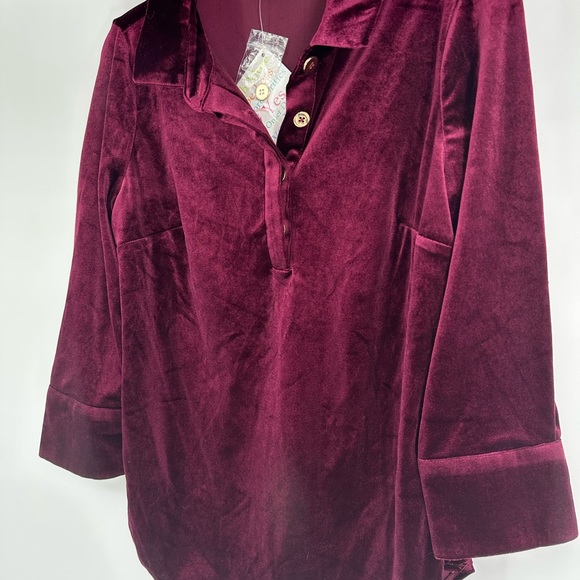 Gretchen Scott pop over top in burgundy posh velvet - gold button details SMALL - Picture 4 of 6